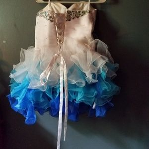 Short formal dress